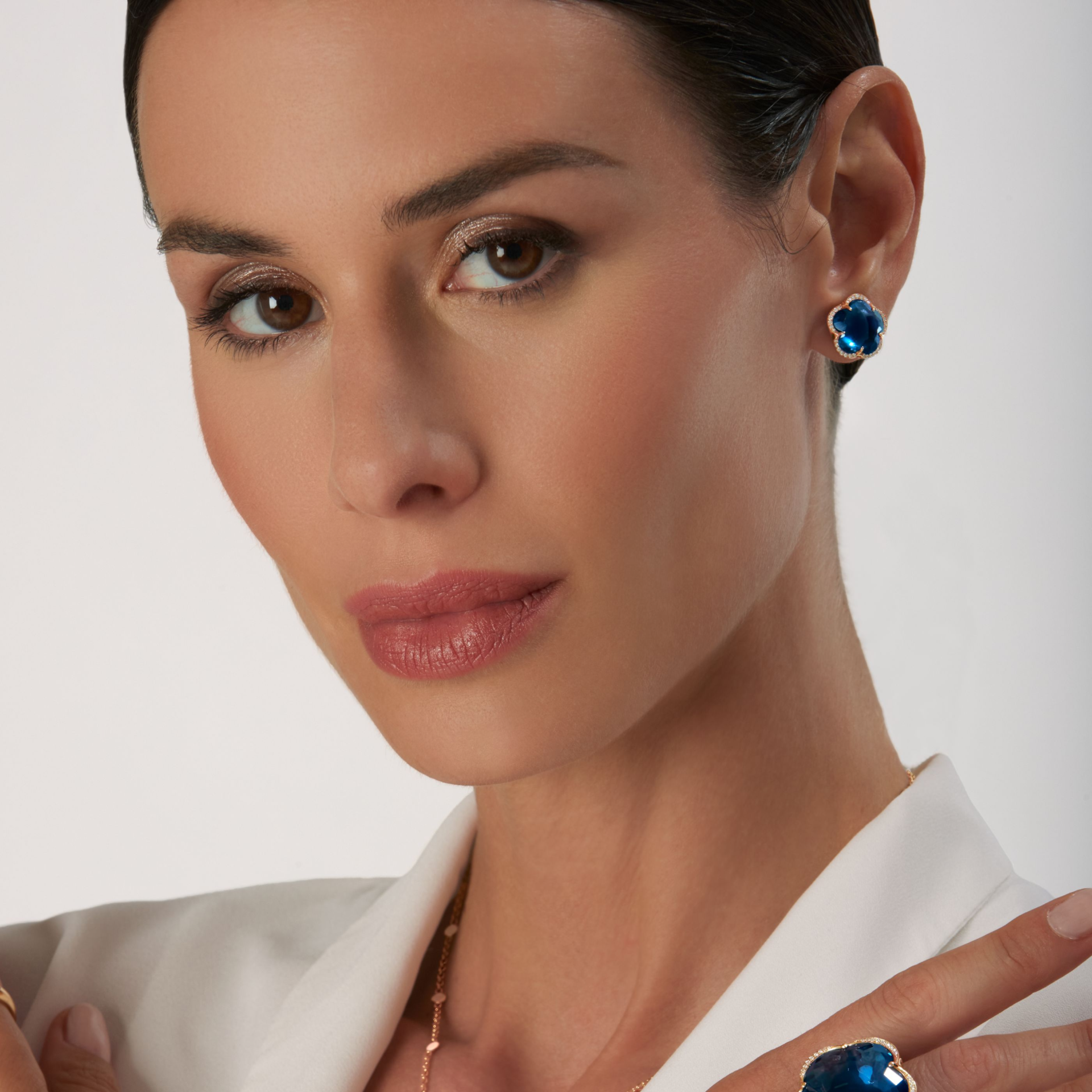 Bon Ton Earrings