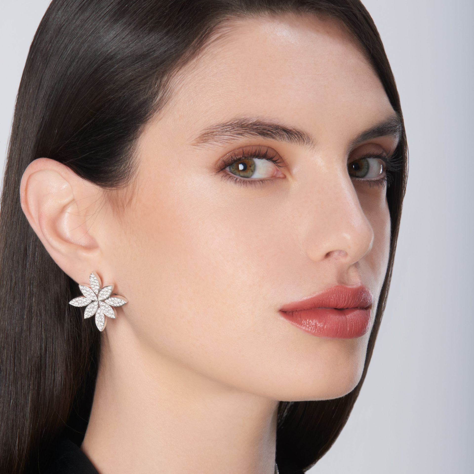 Ghirlanda Luce Di Loto Earrings