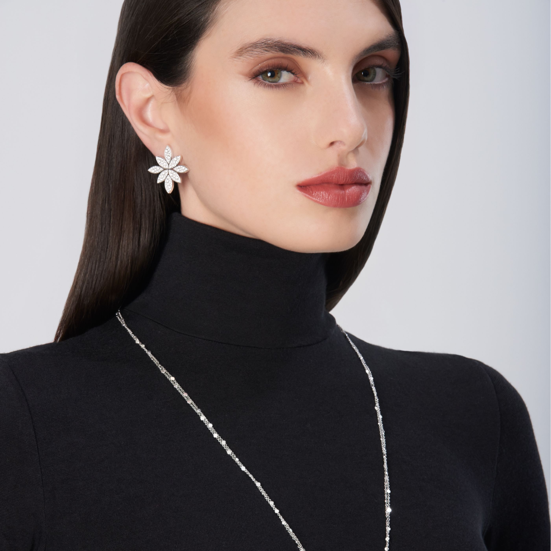 Ghirlanda Luce Di Loto Earrings