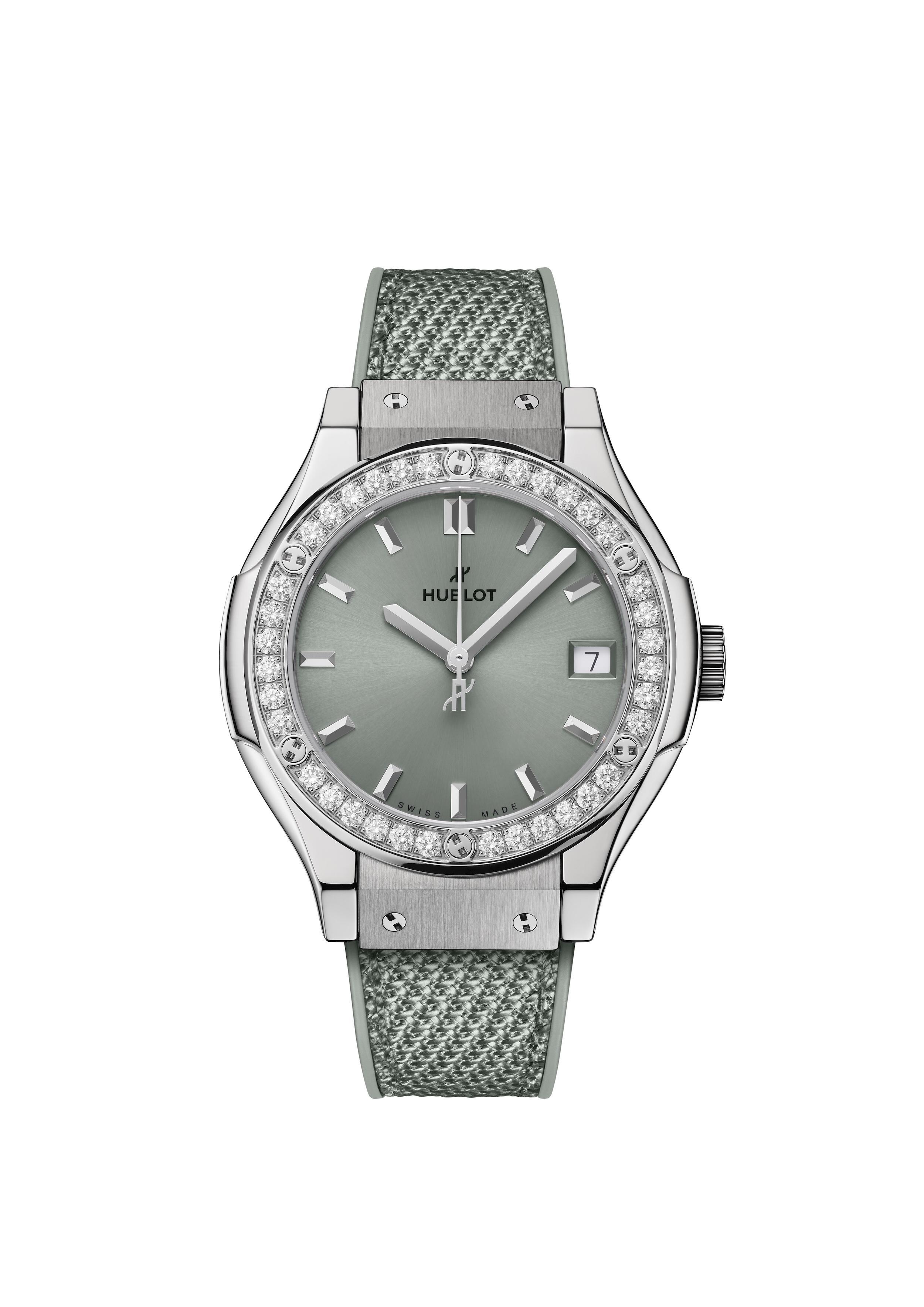 classic-fusion-titanium-sage-green-diamonds