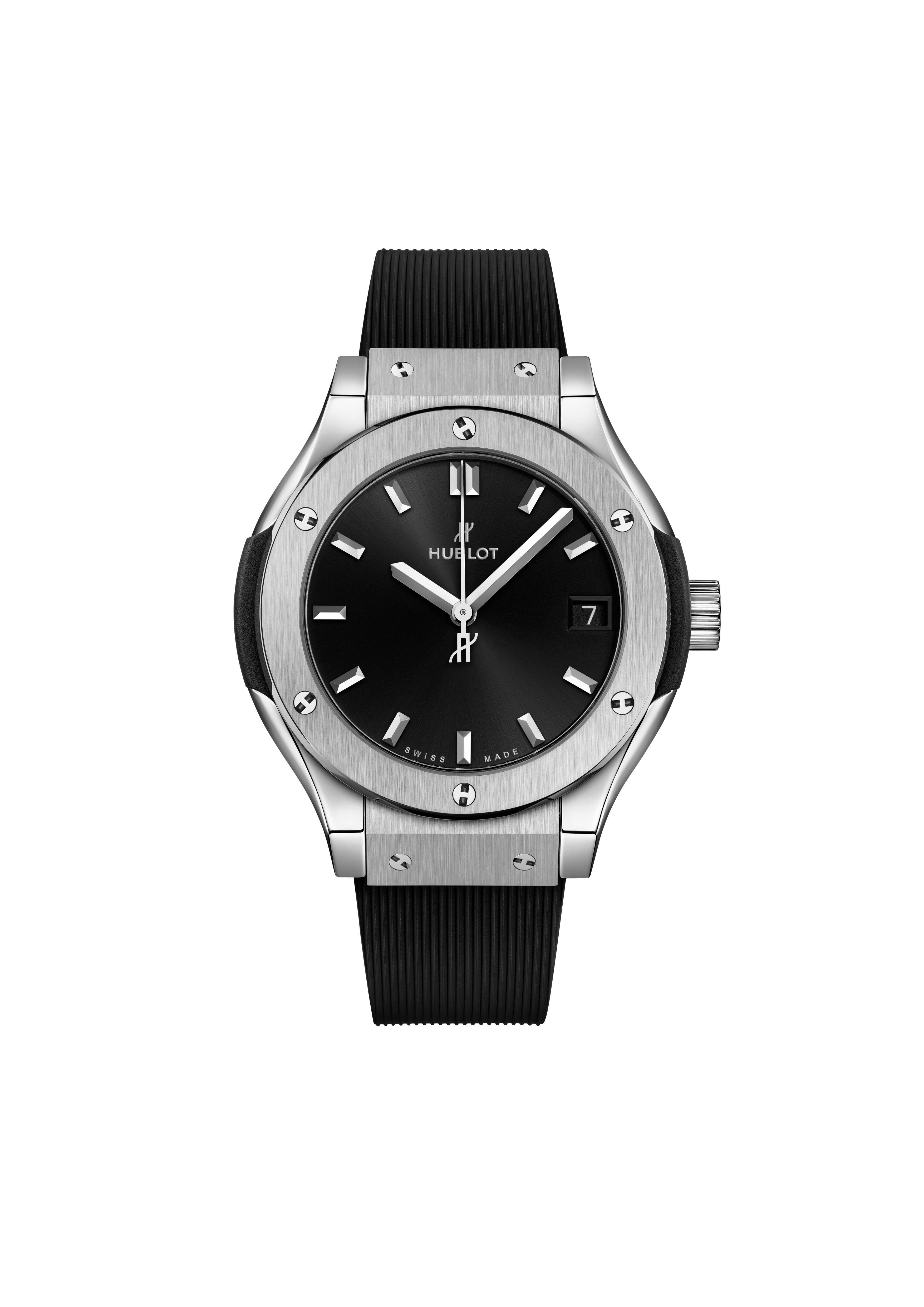 Hublot Classic Fusion Titanium 33 mm watch, reference 581.NX.1470.RX