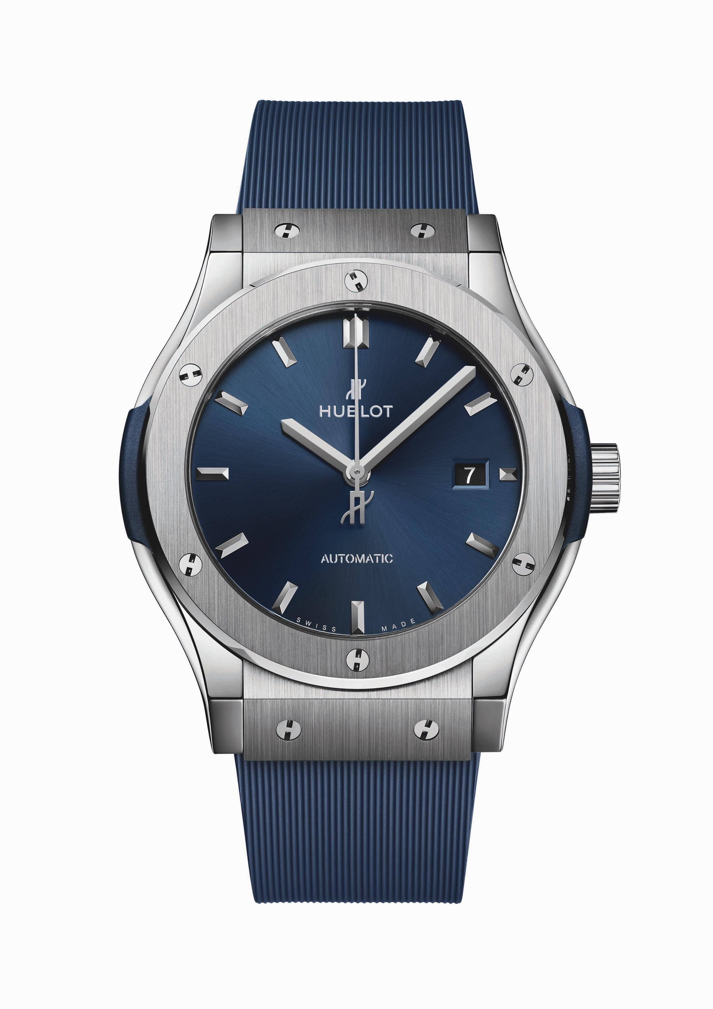 CLASSIC FUSION TITANIUM BLUE