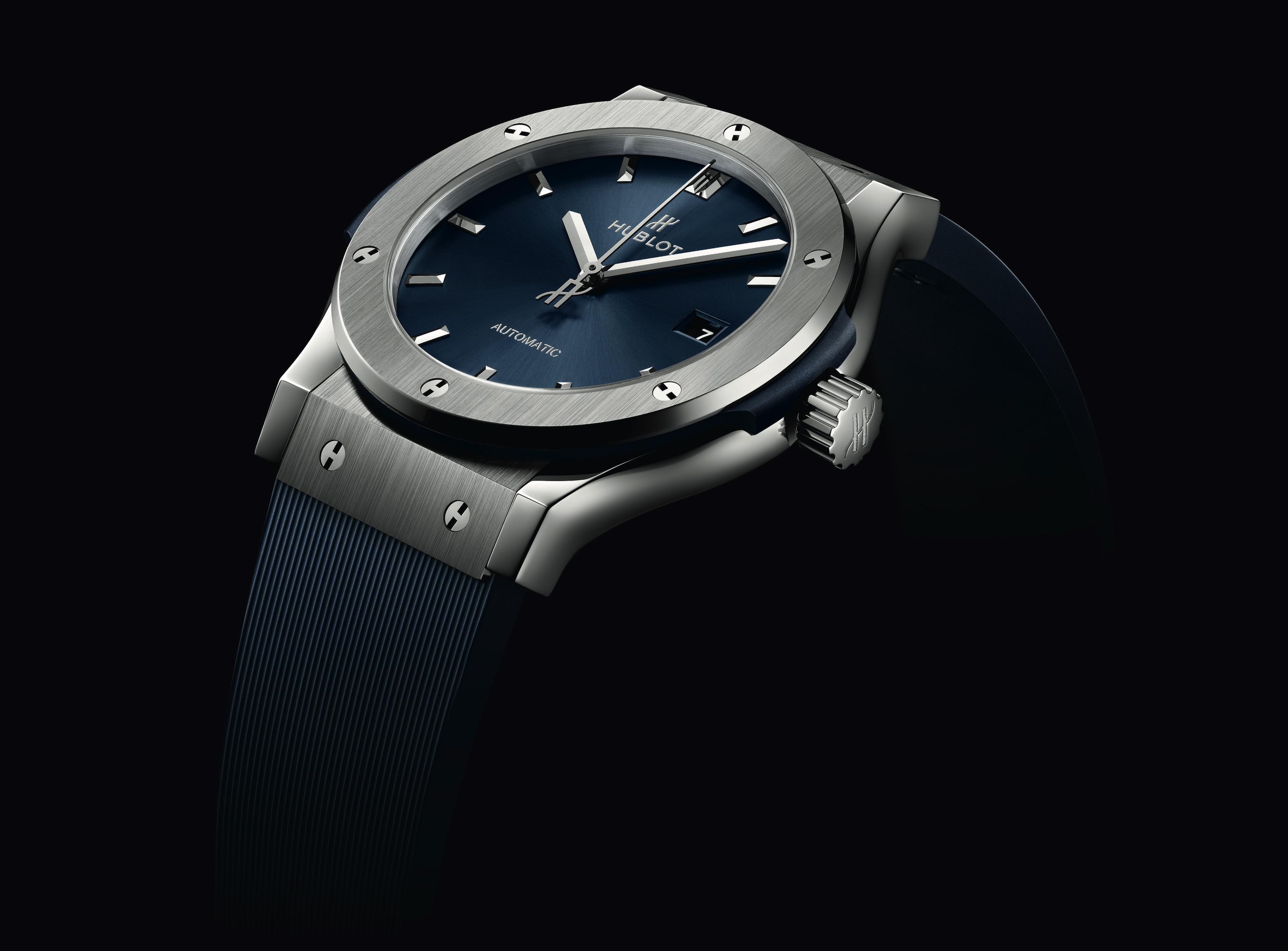 CLASSIC FUSION TITANIUM BLUE
