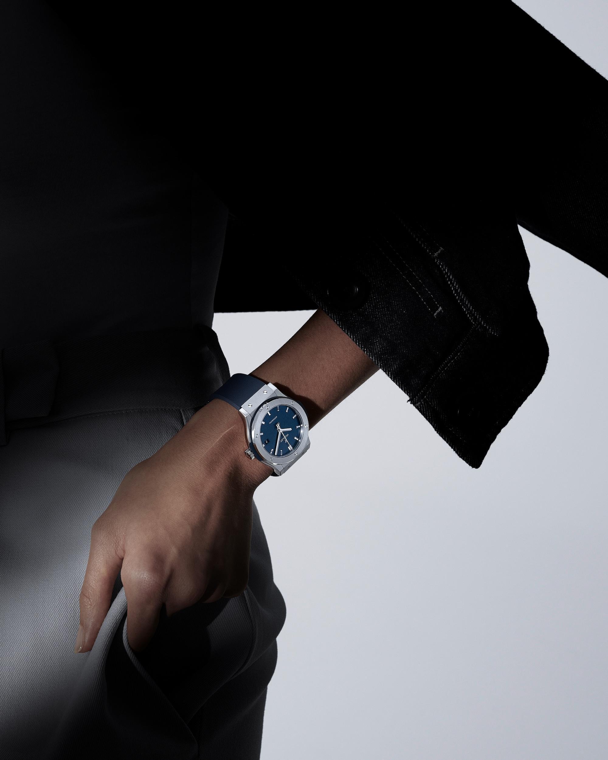 CLASSIC FUSION TITANIUM BLUE