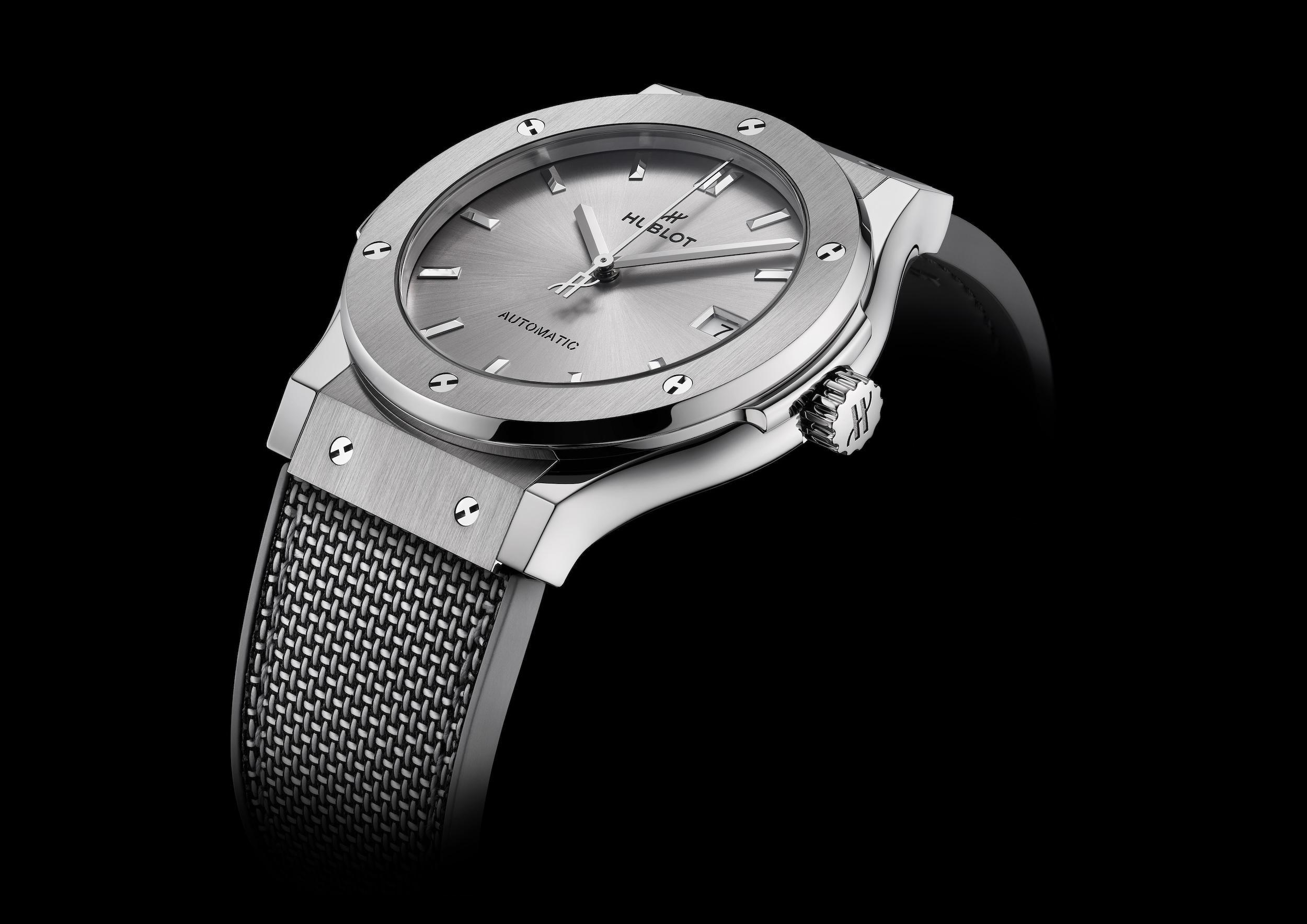 CLASSIC FUSION ESSENTIAL GREY