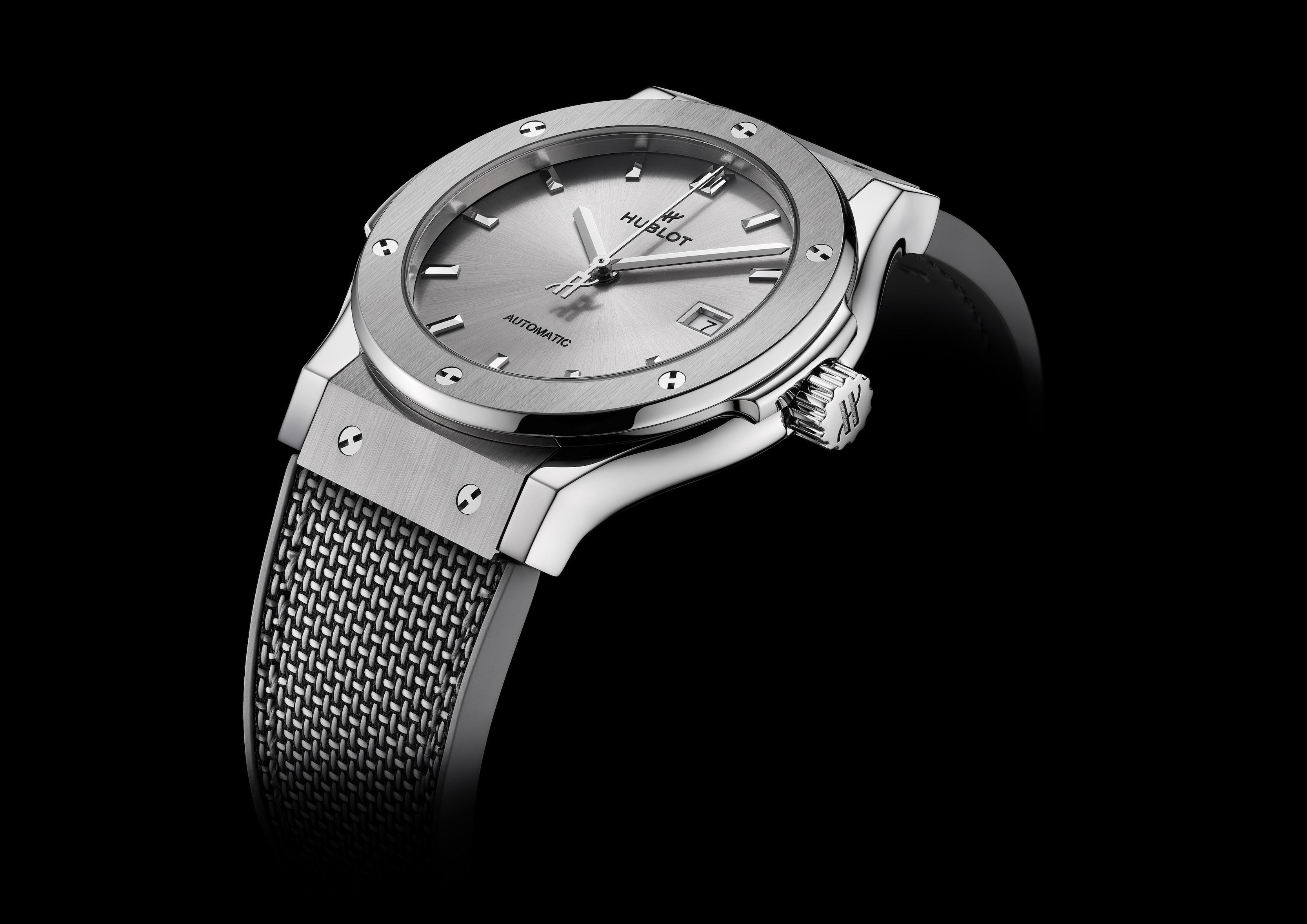 CLASSIC FUSION ESSENTIAL GREY