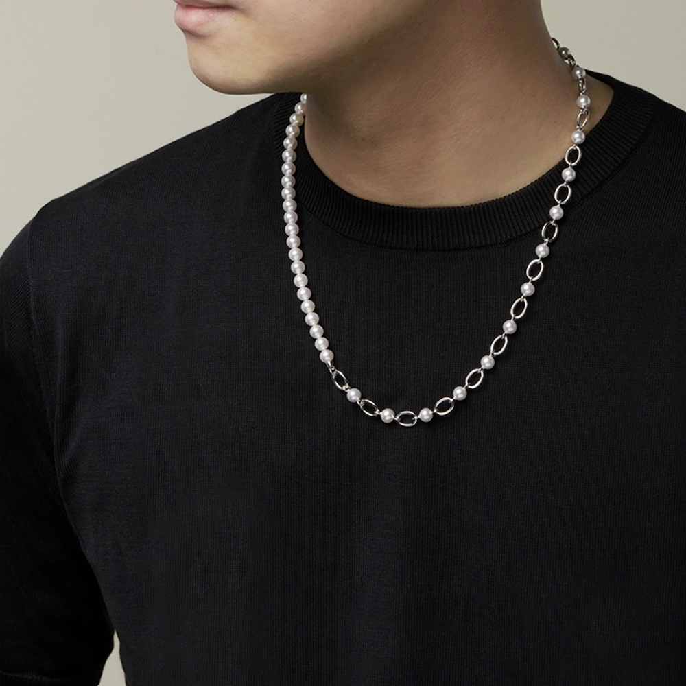 m-code-liberté-akoya-cultured-pearl-necklace