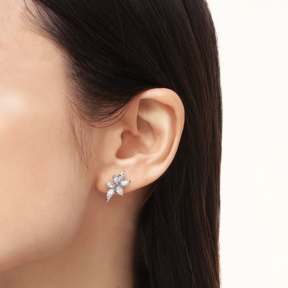 Diamond Earrings in 18K White Gold