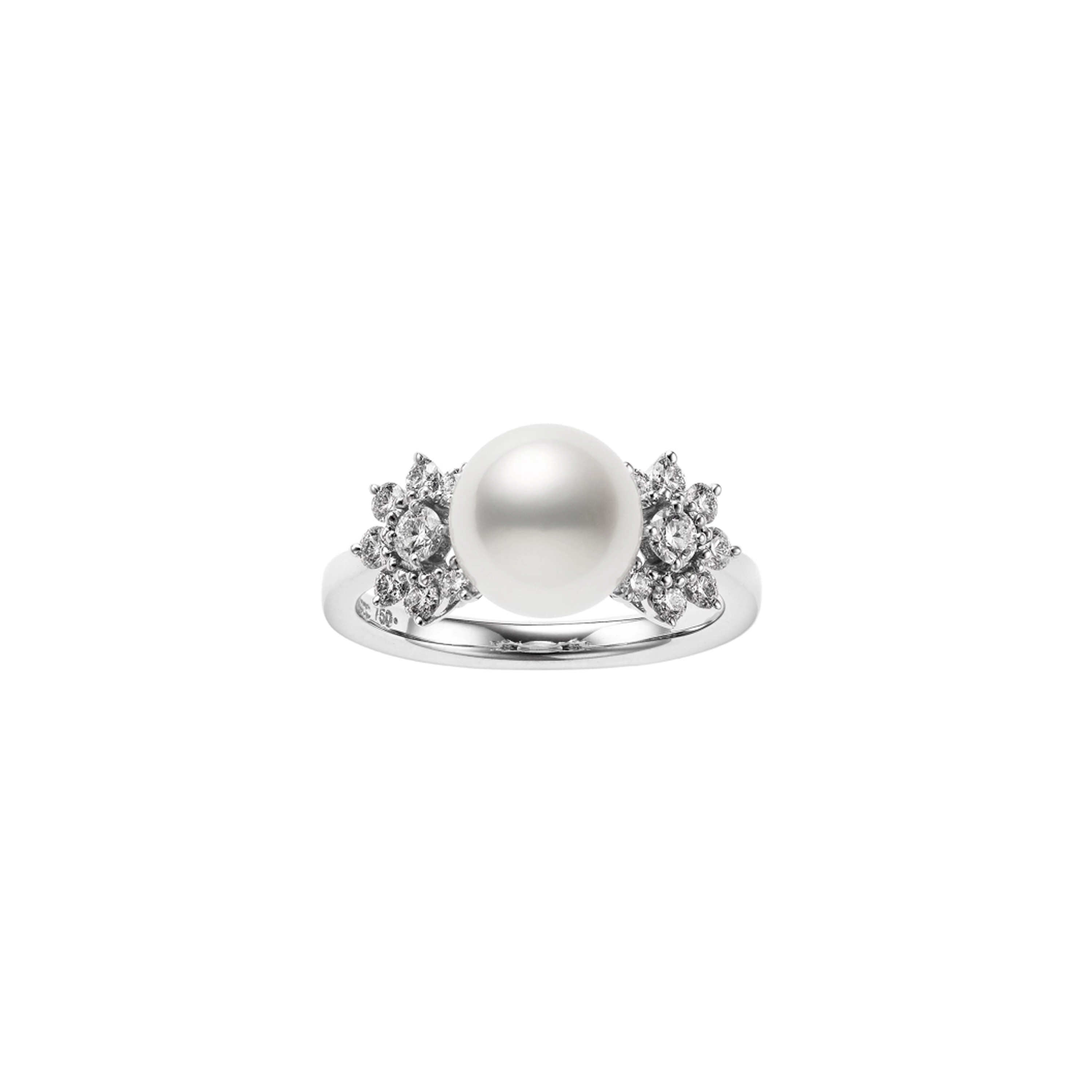 Akoya Cultured Pearl Ring with Diamonds