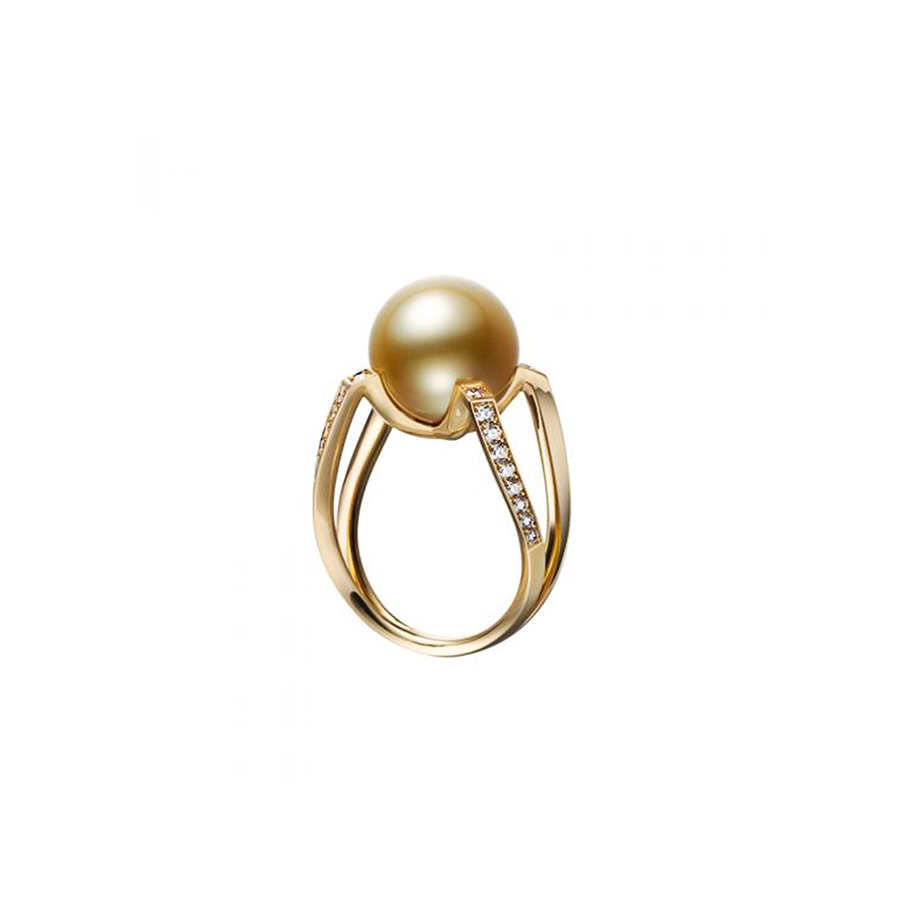 m-collection-golden-south-sea-cultured-pearl-ring-with-diamonds-in-18k-yellow-gold