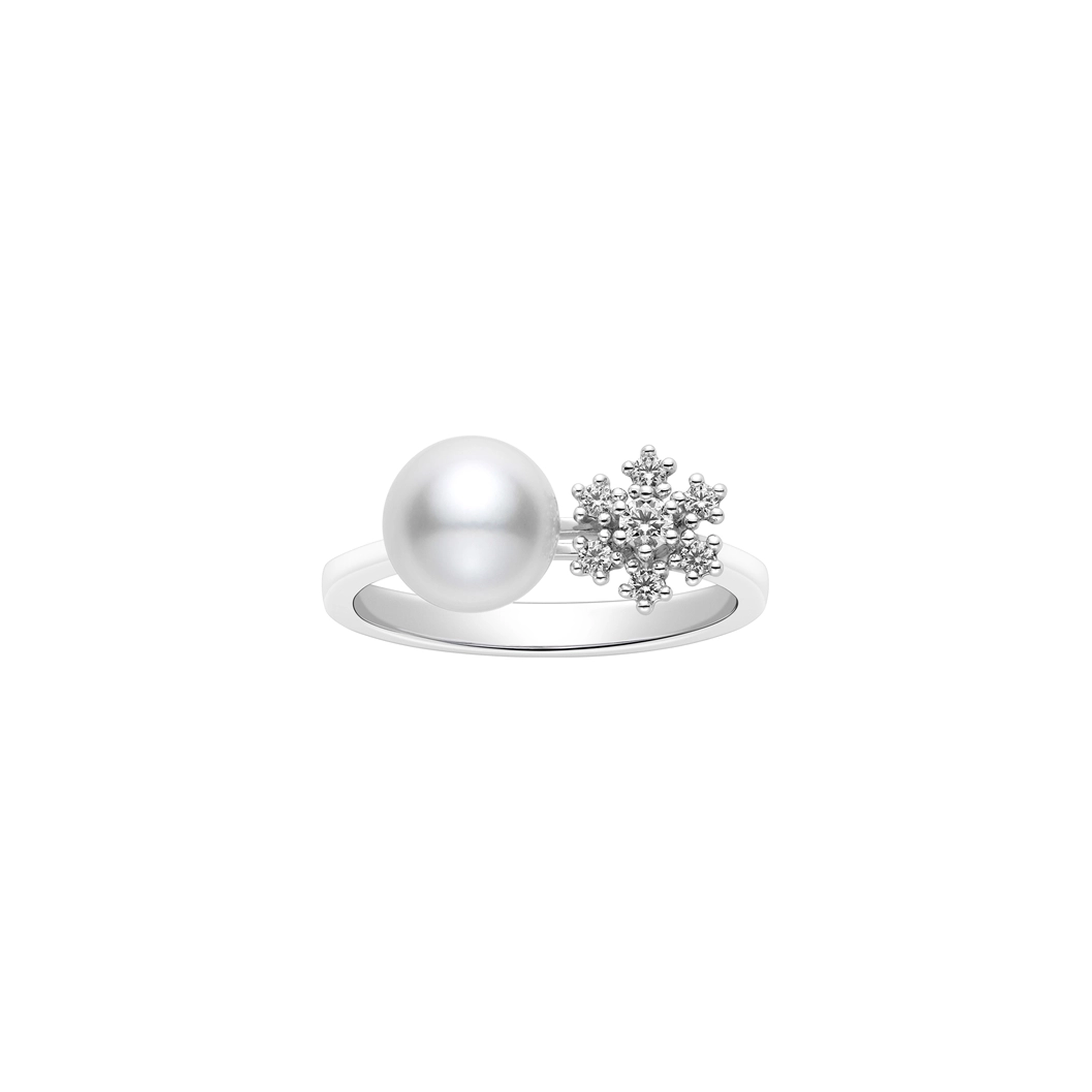 classic-akoya-cultured-pearl-and-diamond-ring-in-18k-white-gold