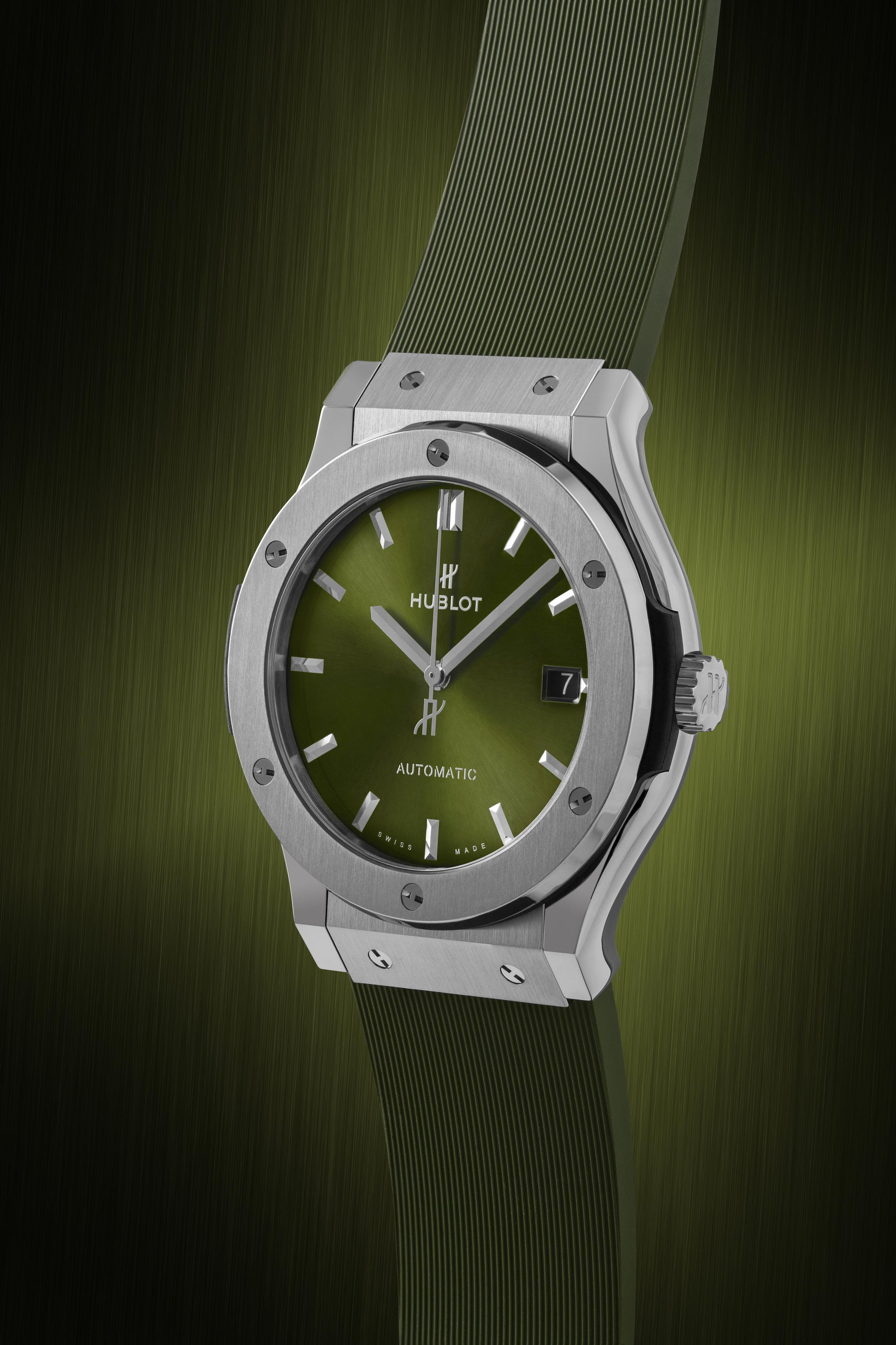 CLASSIC FUSION TITANIUM GREEN