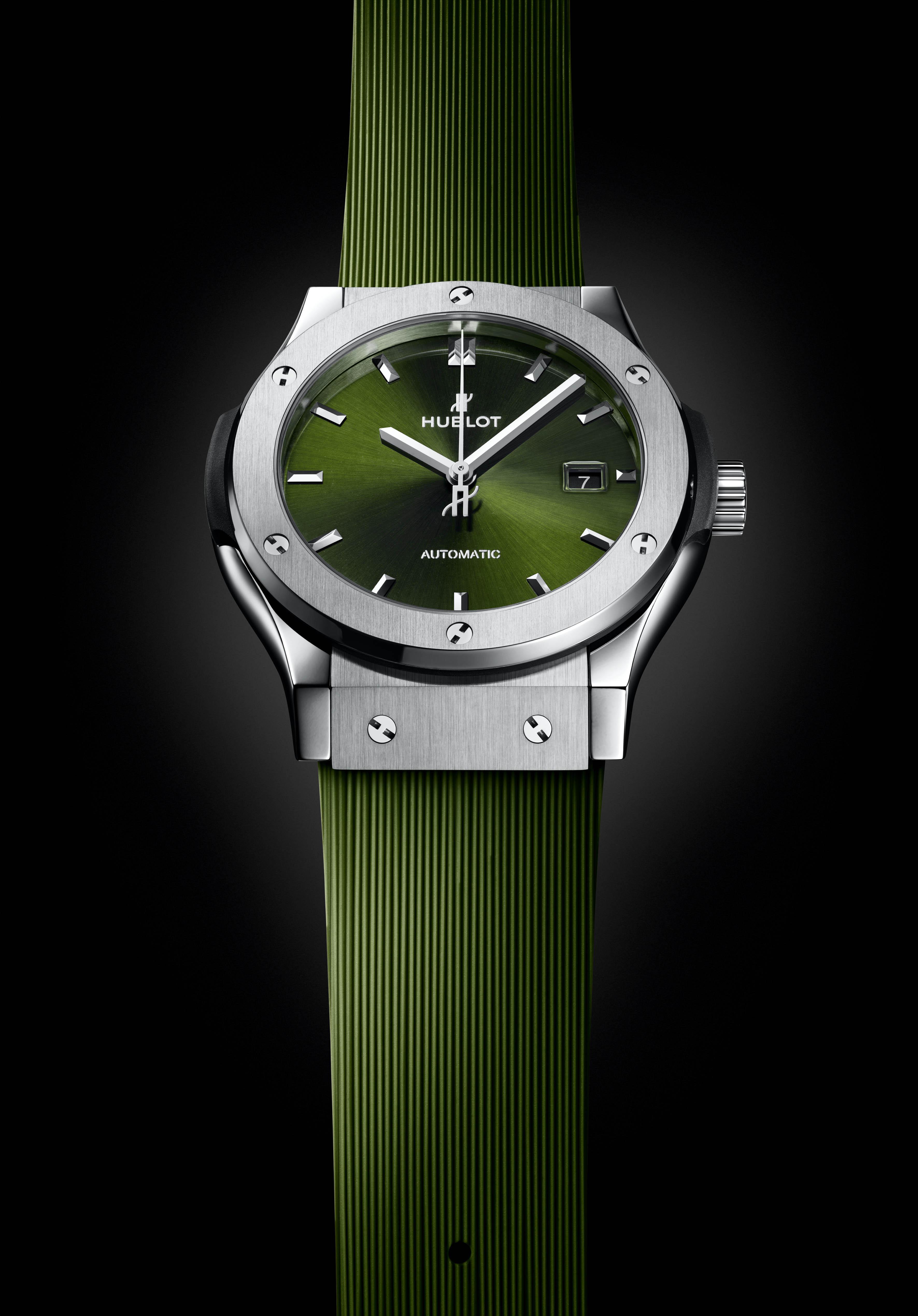 CLASSIC FUSION TITANIUM GREEN