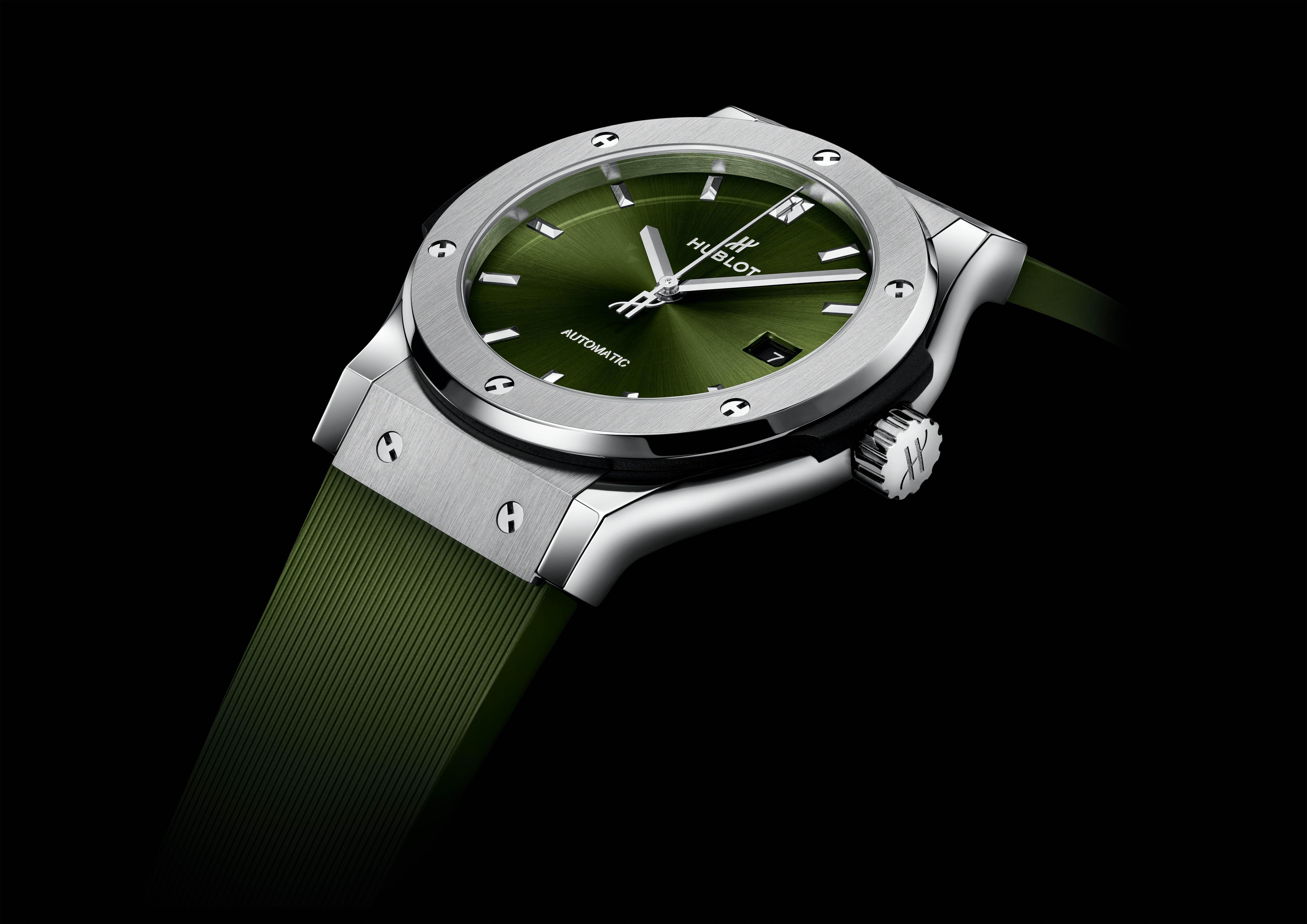 CLASSIC FUSION TITANIUM GREEN