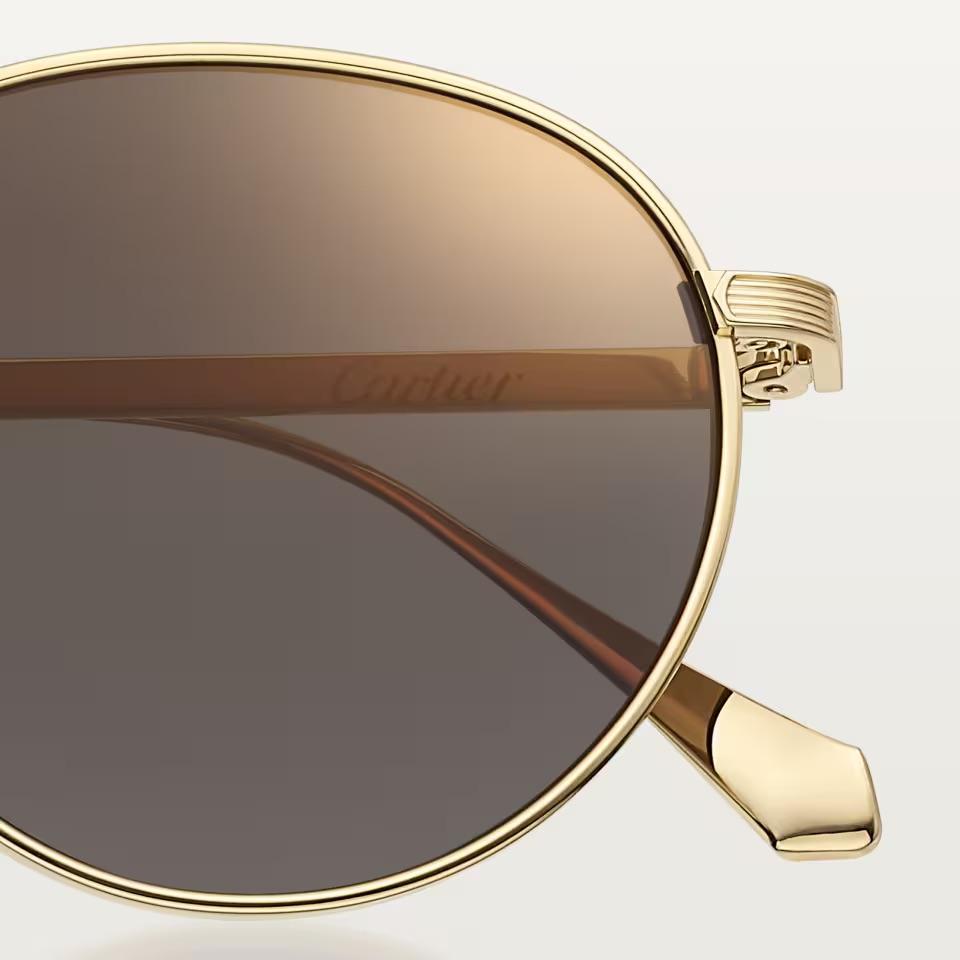 Солнцезащитные очки Cartier CRESW00788 с оправой из титана золотистого тона и серыми линзами, 51 мм